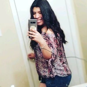 Meet your Posher, Vanessa